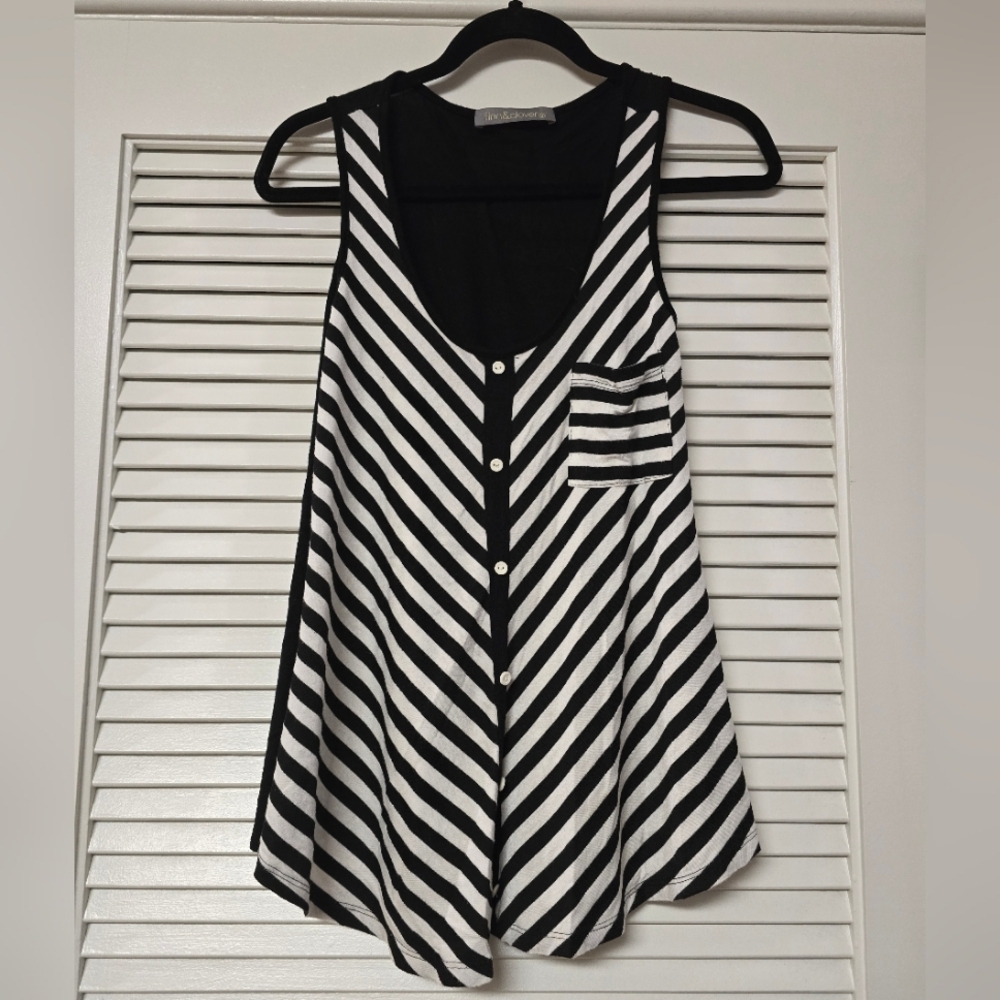 Finn & Clover - Black & White Striped Sleeveless Top